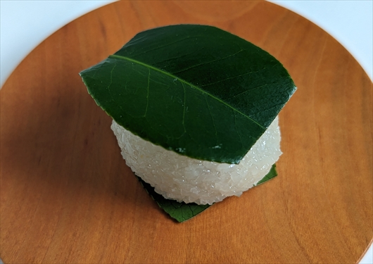 亀屋良長の椿餅