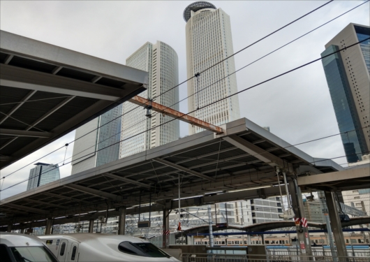 名古屋駅と新幹線