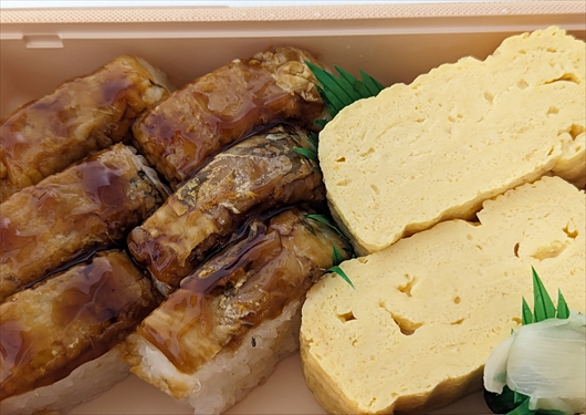 大徳寺さいき家穴子寿司だし巻き弁当