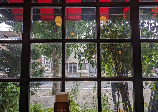 喫茶チロル店内
