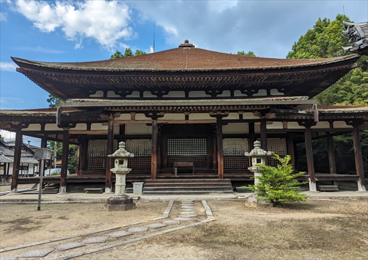 法界寺の阿弥陀堂